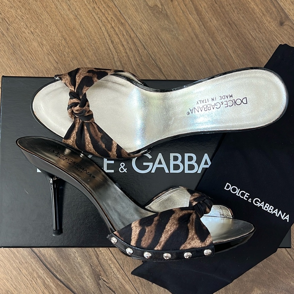 Dolce & Gabbana Zoccolo Leopard Heels 39.5 7.5 NEW!